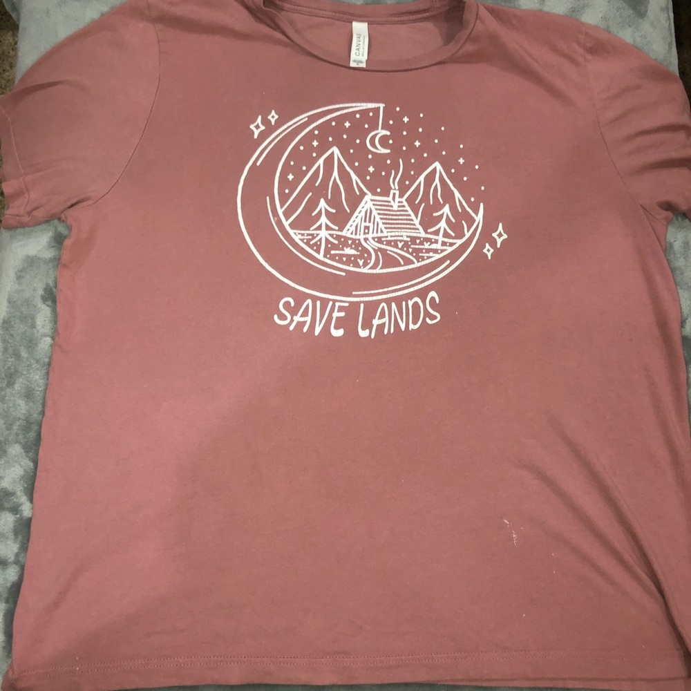 Skin knit coral Save the Lands XL tee shirt. Lightly worn.